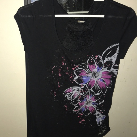 Medium women’s shirt - Picture 1 of 3